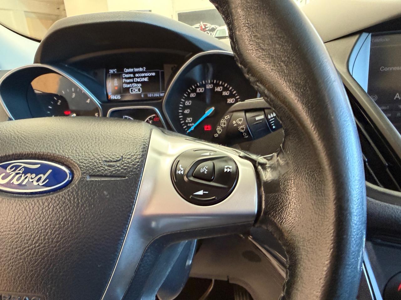 Ford Kuga 2.0 TDCI 150 CV S&S 4WD Powershift Titanium