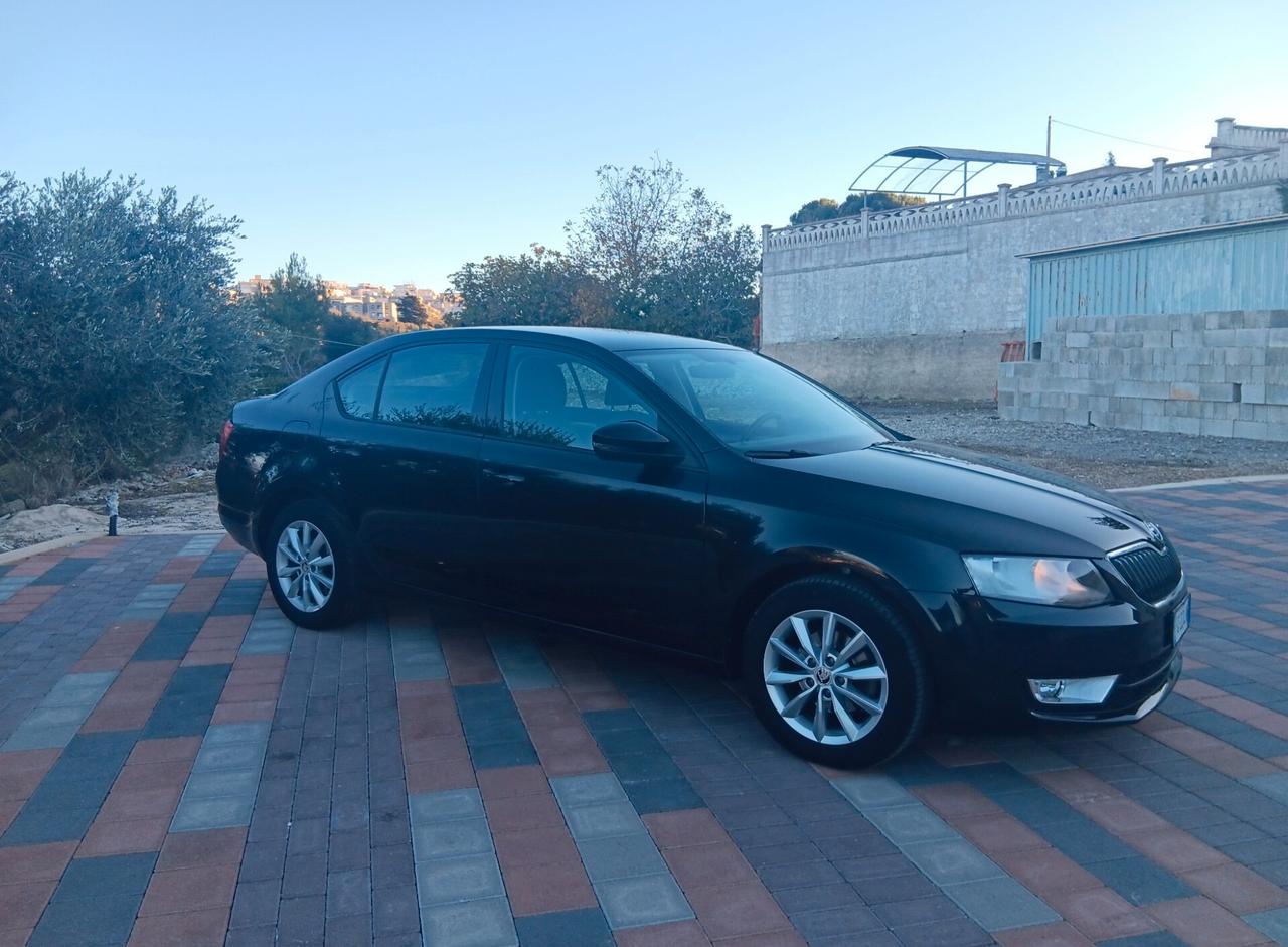 Skoda Octavia 1.6 TDI CR 115 CV Ambition