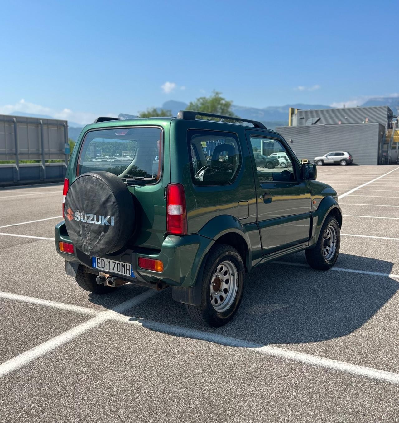 Suzuki Jimny 1.3i 4WD Special Neopatentati 2011