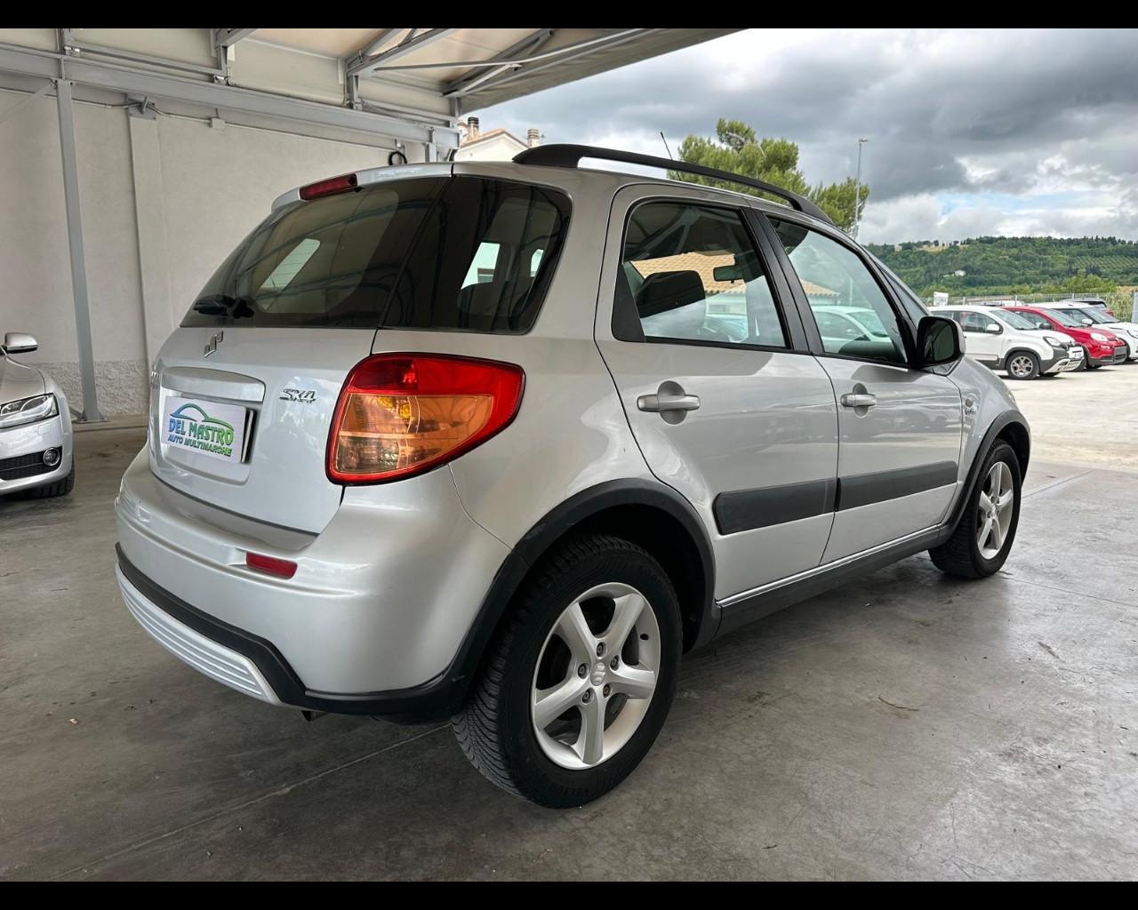 SUZUKI SX4 - 1.6 16V 4WD Outdoor Line