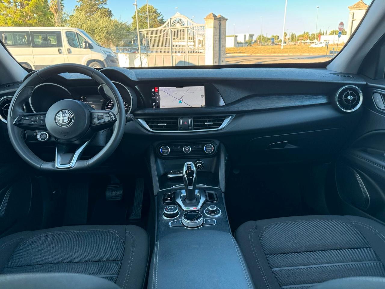 Alfa Romeo Stelvio 2.2 Turbodiesel 160 CV AT8 RWD Business