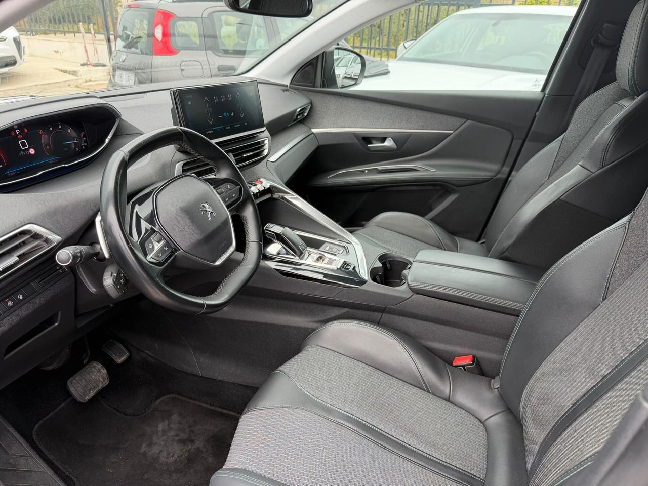 Peugeot 3008 BlueHDi 130 S&S EAT8 Allure Pack