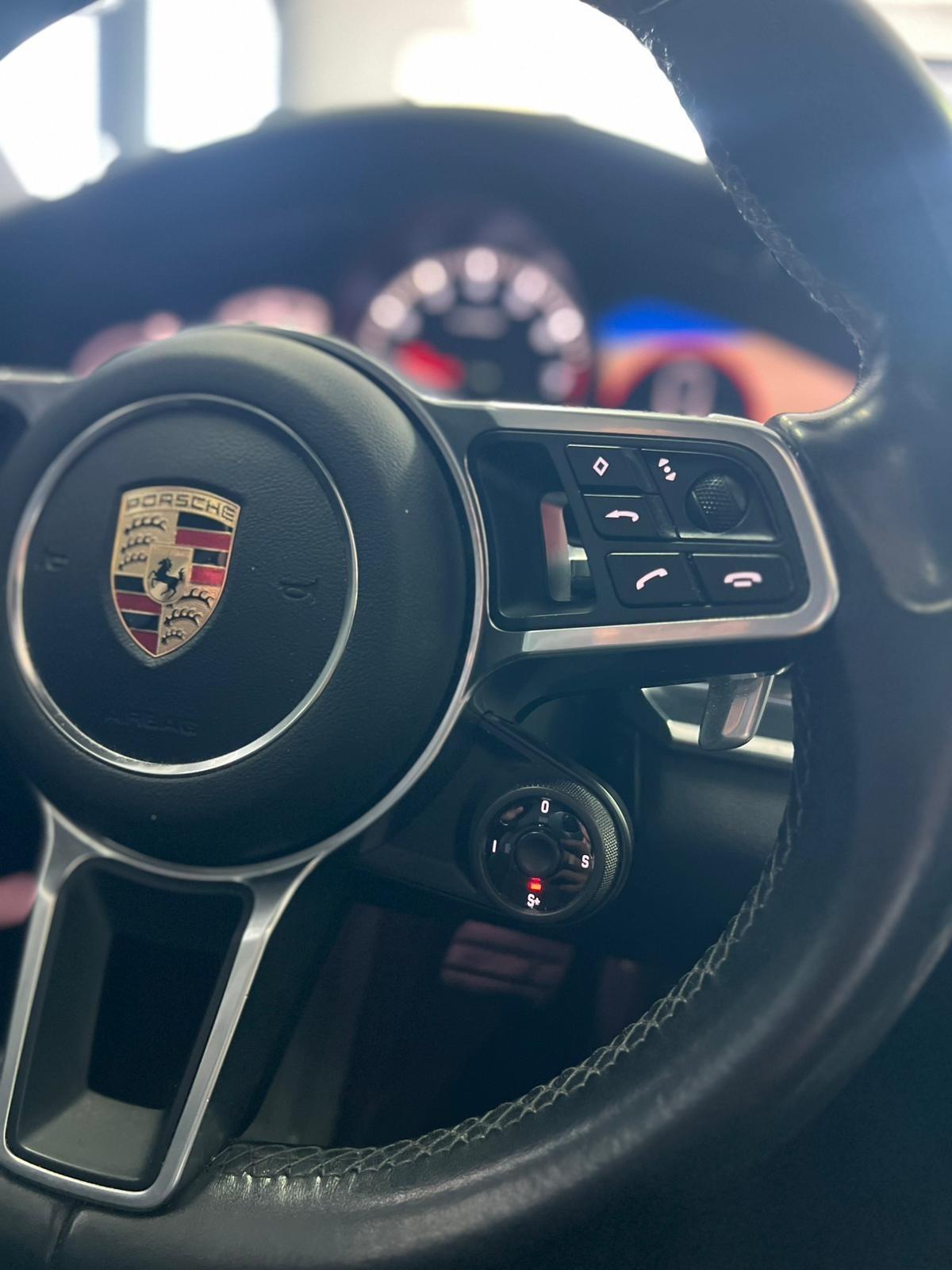 Porsche Panamera 3.0 4