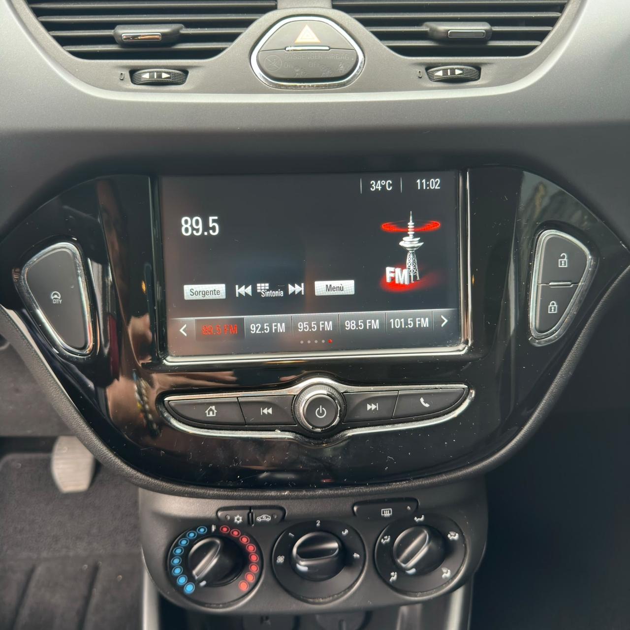 Opel Corsa 1.2 5 porte
