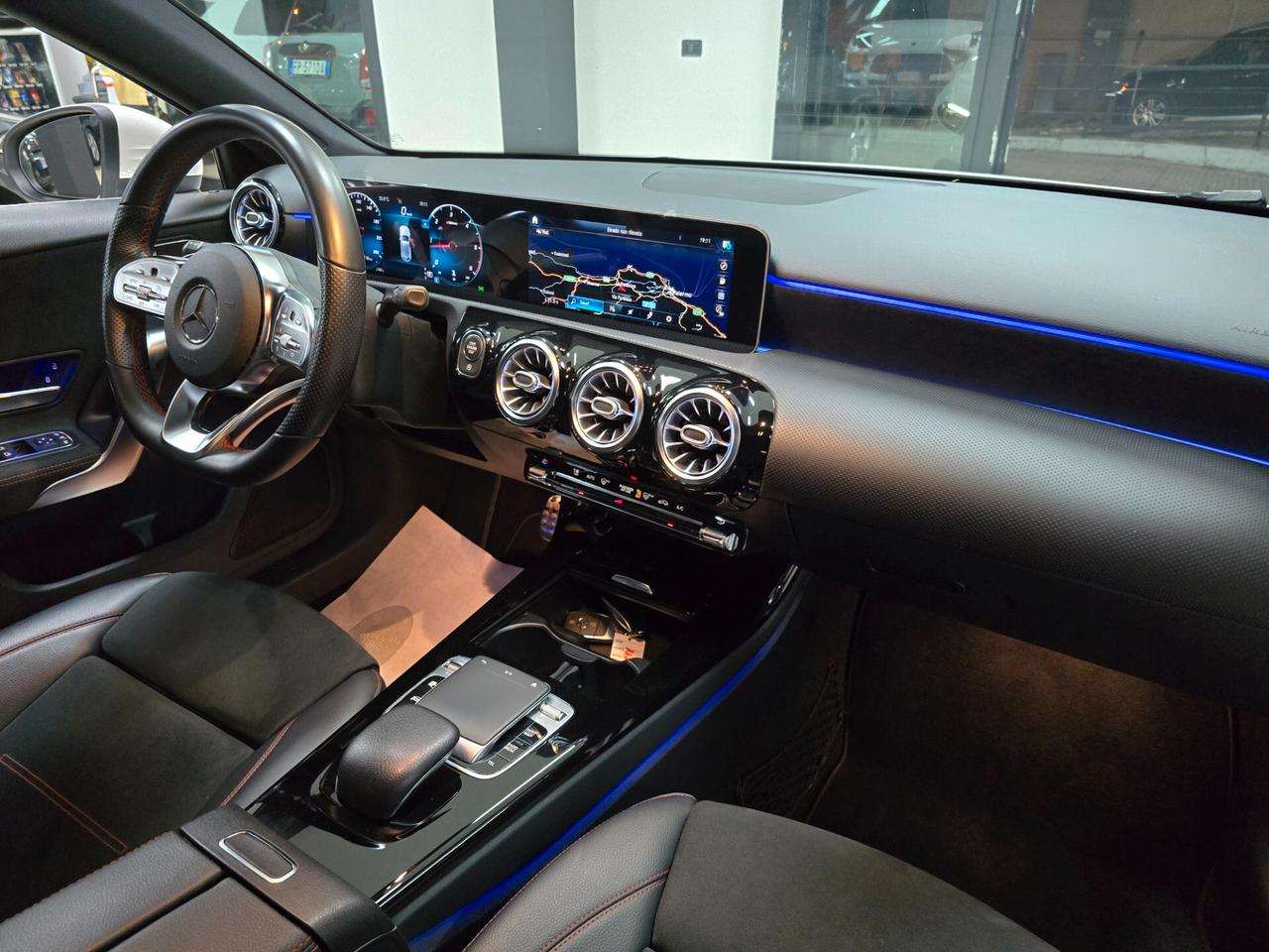 Mercedes-benz A 220 d Automatic Premium