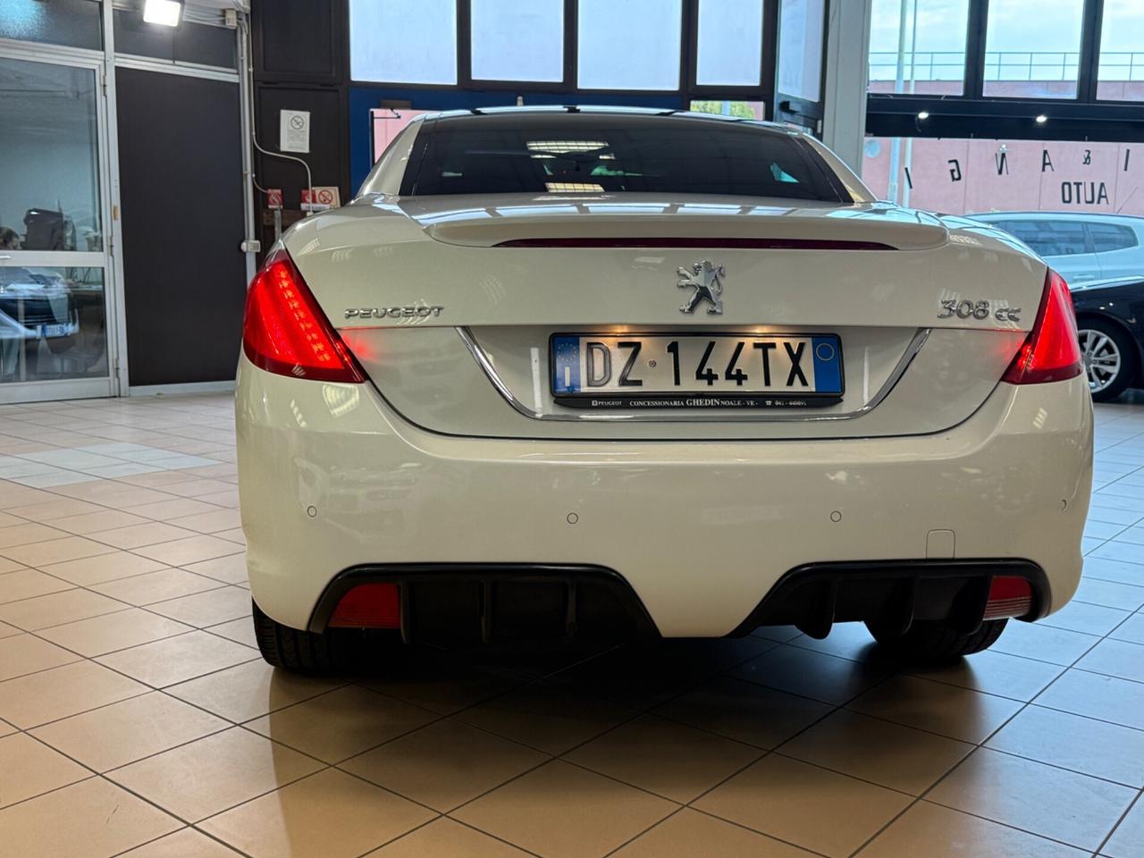 Peugeot 308 CABRIO 1.6 THP 156CV aut. CC Féline