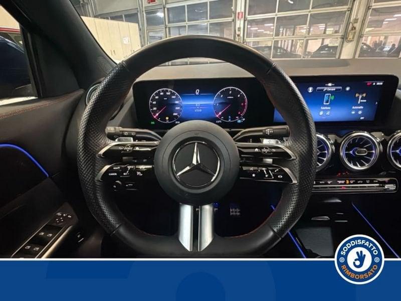 Mercedes-Benz GLA 200 D AUTOMATIC AMG Line PREMIUM