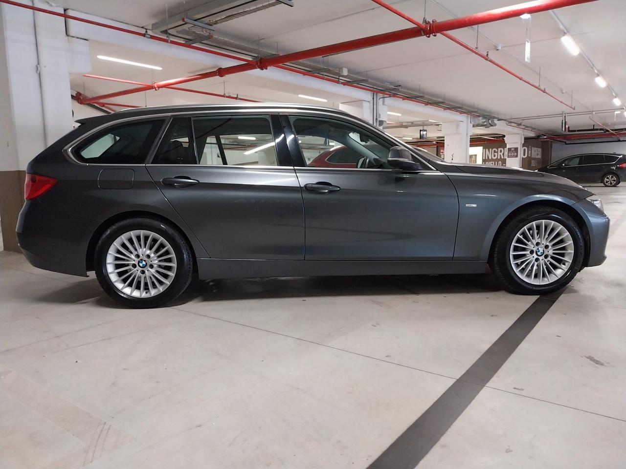 Bmw 316 316d Touring Luxury automatica