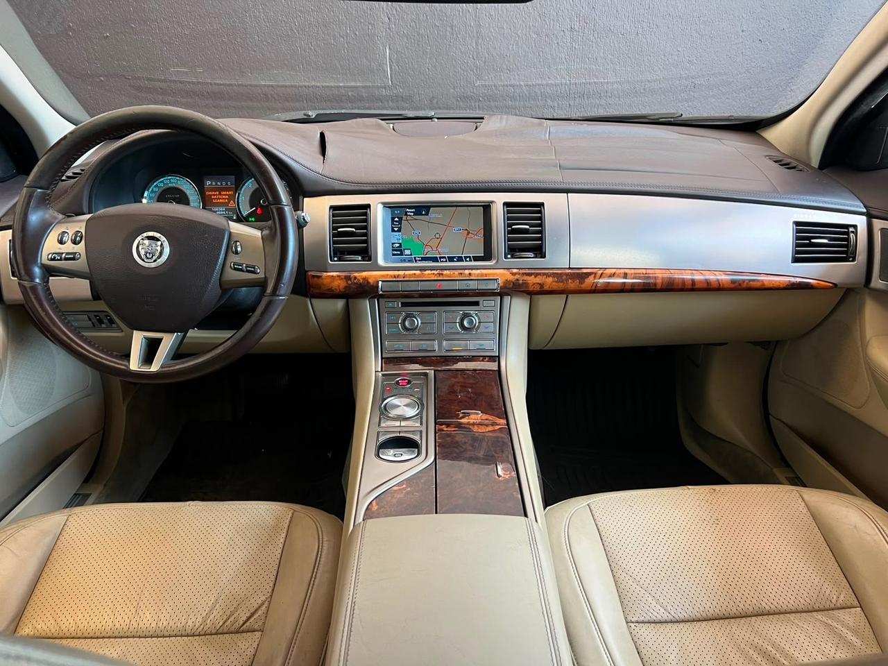 Jaguar XF 3.0 DS V6 Luxury
