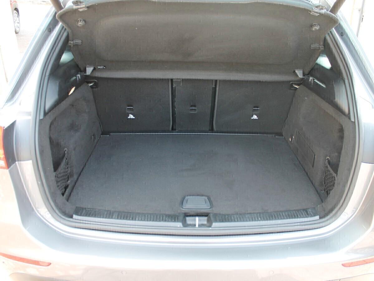 Mercedes-benz 180 d Sport Navi Sensori Park UNIPRO IVA DEDUCIBILE