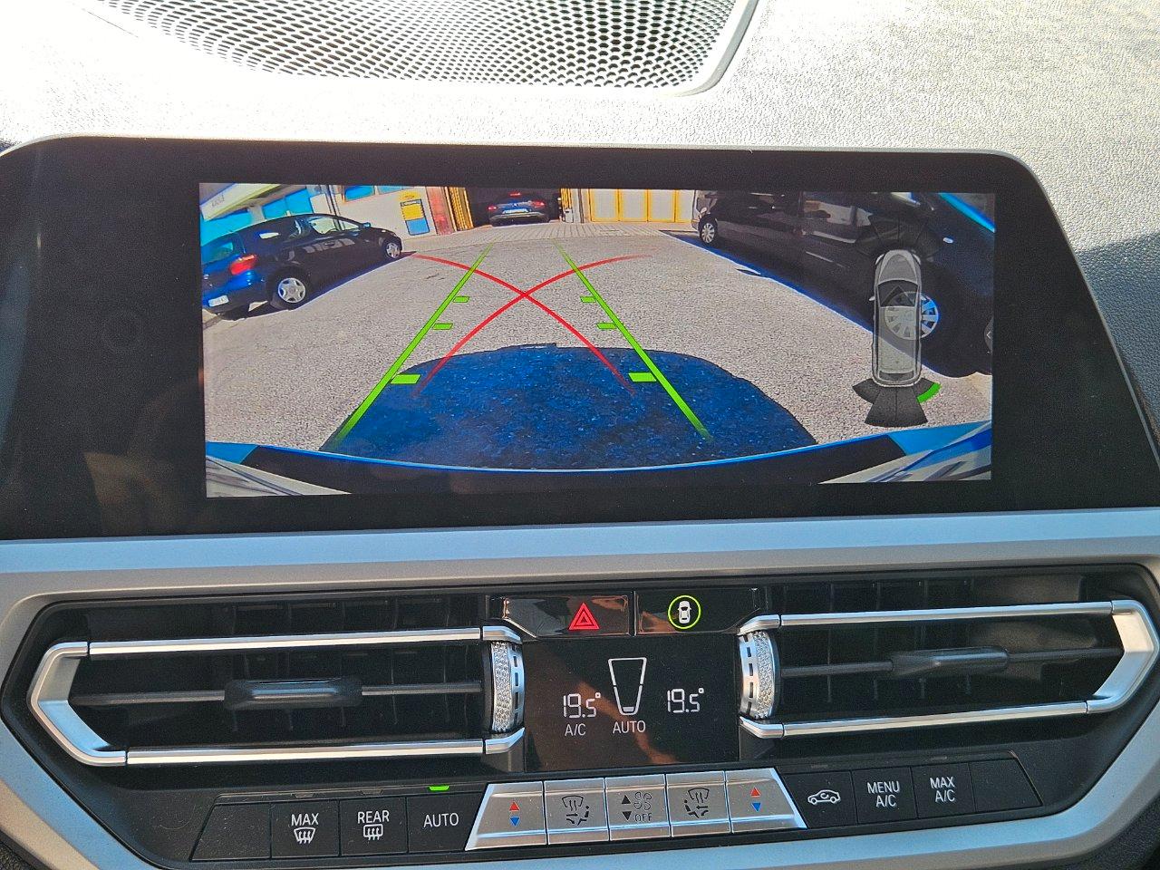 BMW 320 d Touring Business Advantage auto