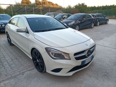 Mercedes-benz CLA 220d Automatic Premium Dark Night