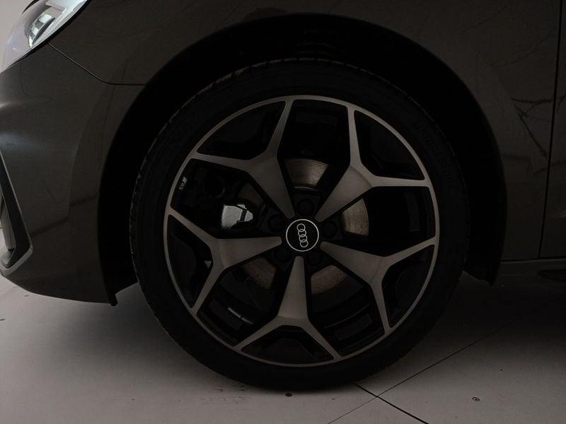 Audi A1 II 2019 Sportback Sportback 30 1.0 tfsi Identity Black 116cv s-tronic