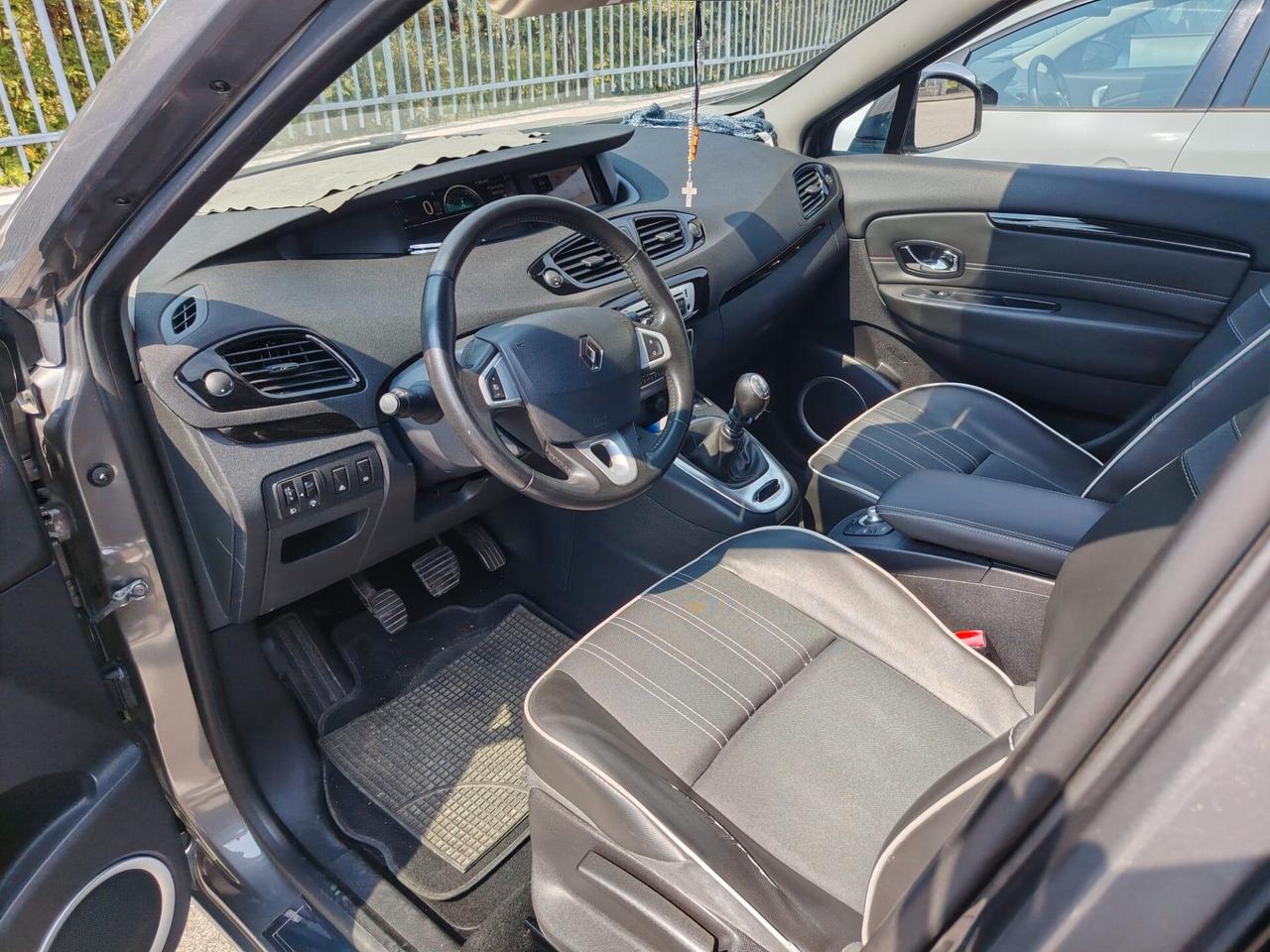 Renault Scenic Scénic 1.6 dCi 130CV Start&Stop Bose