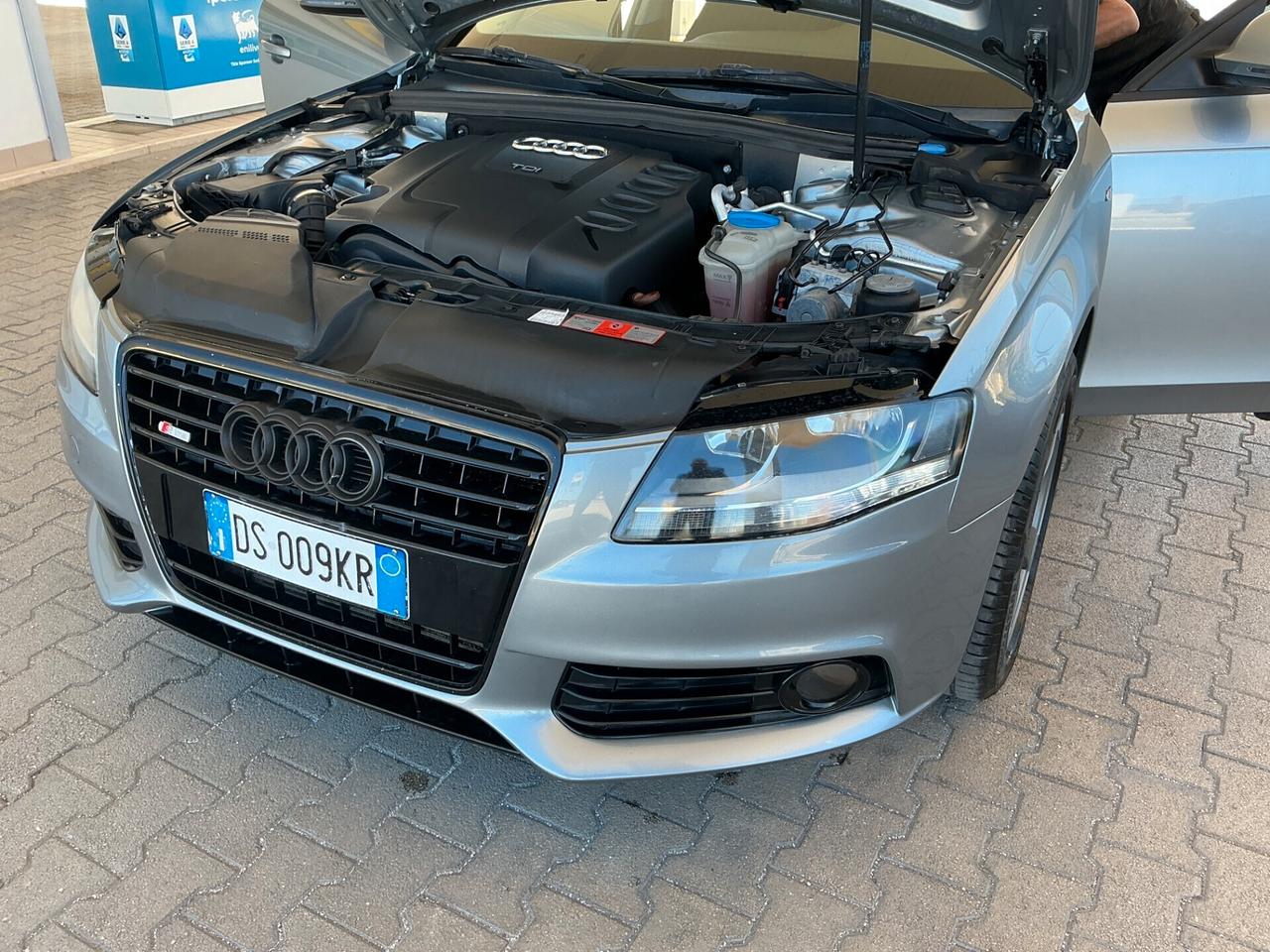 Audi A4 2.0 TDI 143CV F.AP. mult.