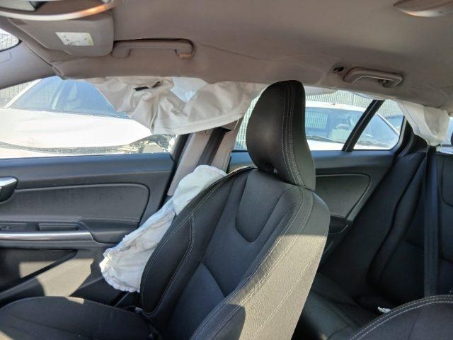 VOLVO V60 D2 Geartronic