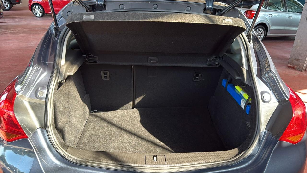 Opel Astra 1.4 100CV 5 porte Elective