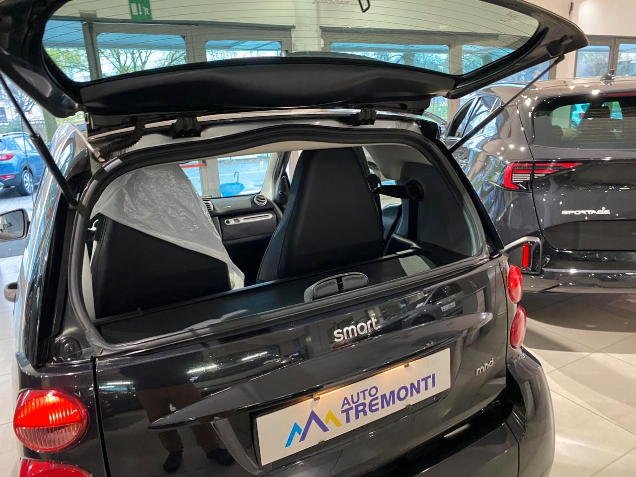 Smart ForTwo 1000 52 kW MHD coupé pure