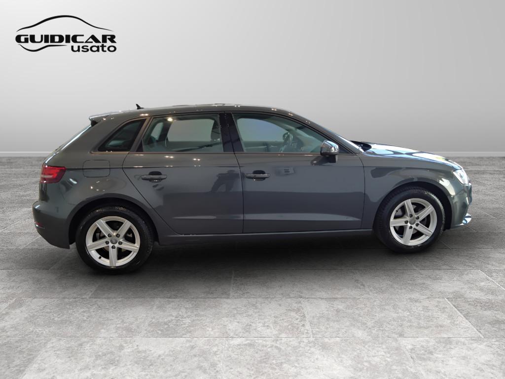 AUDI A3 III 2016 Sportback - A3 Sportback 30 1.0 tfsi Admired 116