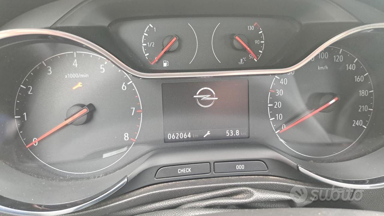 Opel Crossland X 1.5d ELEGANCE - AUTOMATICA