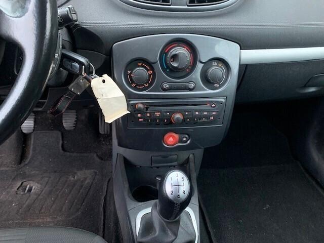 Renault Clio 1.2 SporTour Dynamique NEOPATENTATI