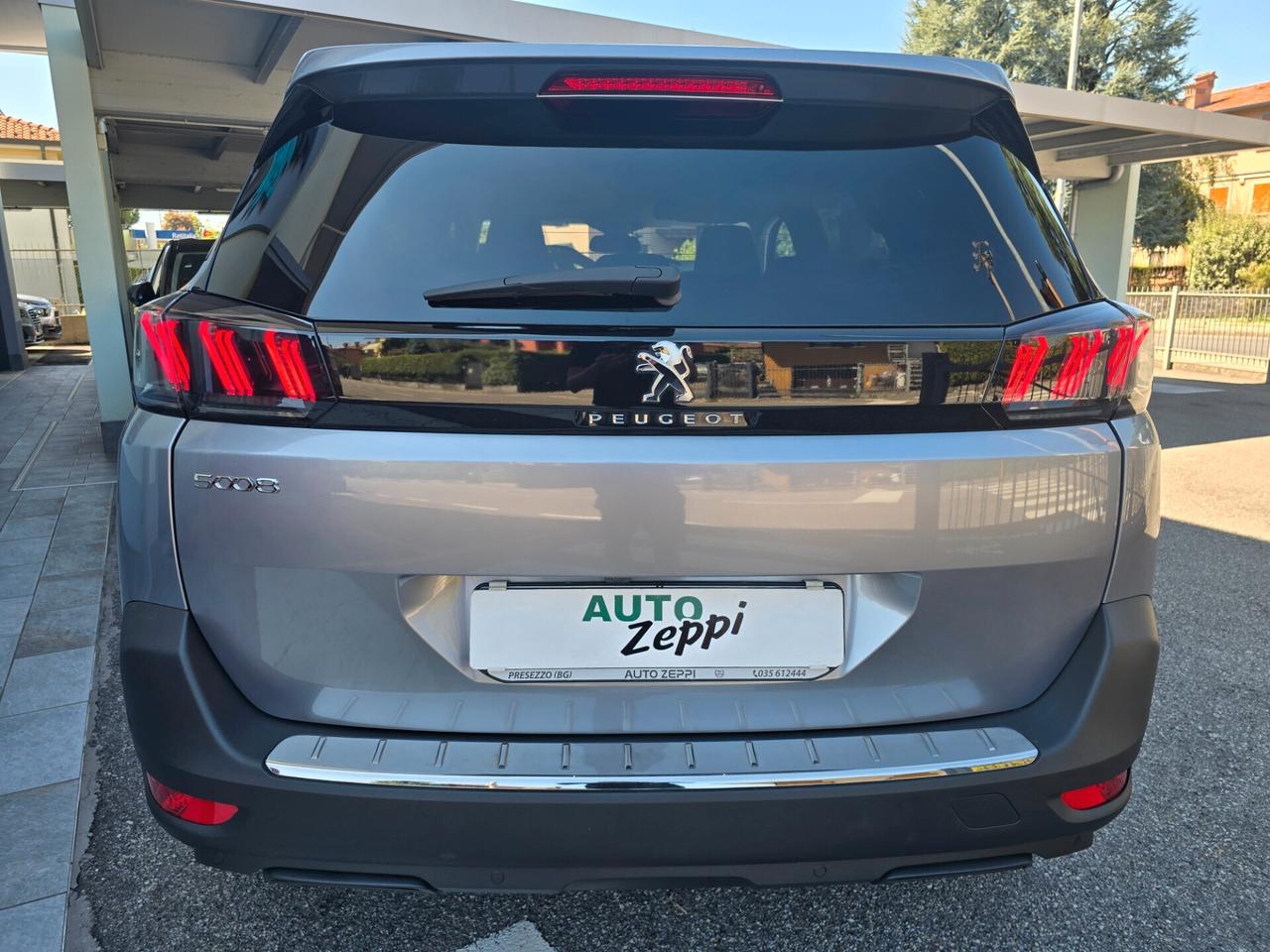 Peugeot 5008 1.5 Bluehdi 130cv EAT8 ALLURE / 7 POSTI
