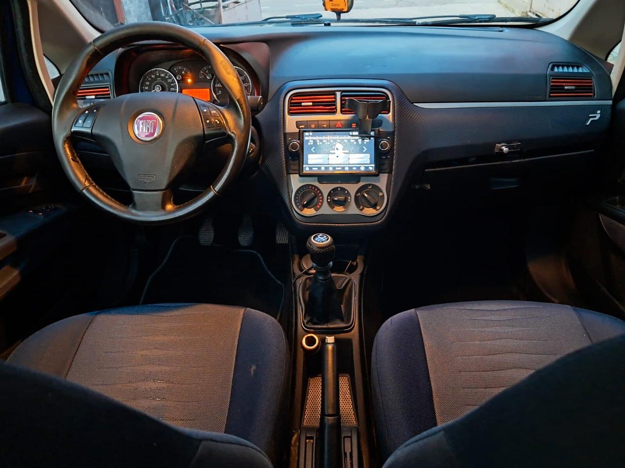 Fiat Grande Punto 1.4 GPL 5 porte Dynamic neopatentati