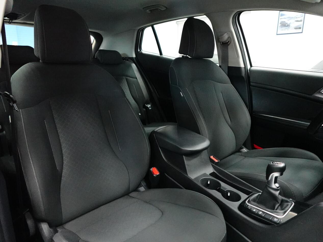 Kia Sportage 1.6 CRDI 136 CV MHEV BUSINESS