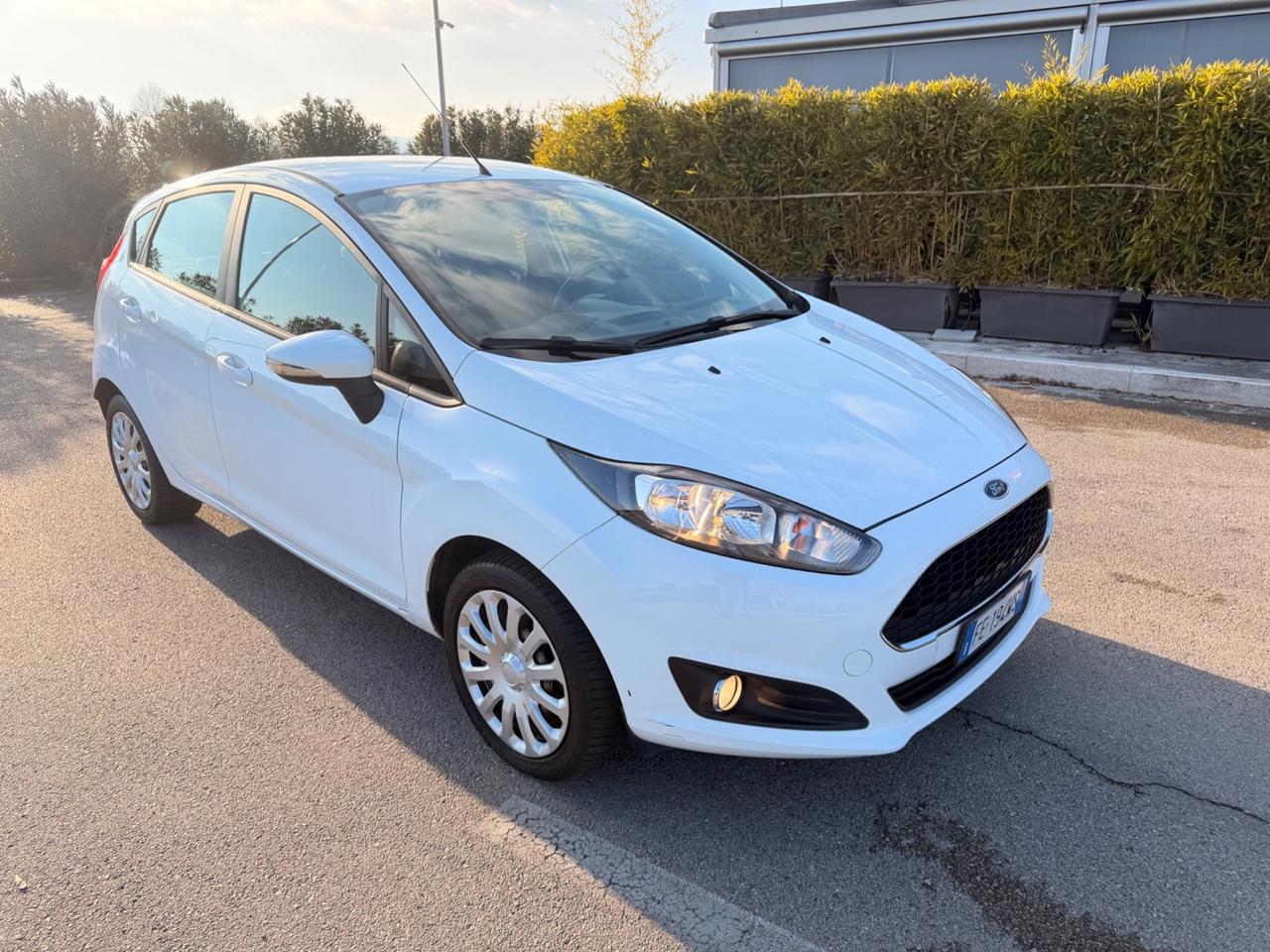 Ford Fiesta 1.5 TDCi 75CV euro6 neopatentati 2016