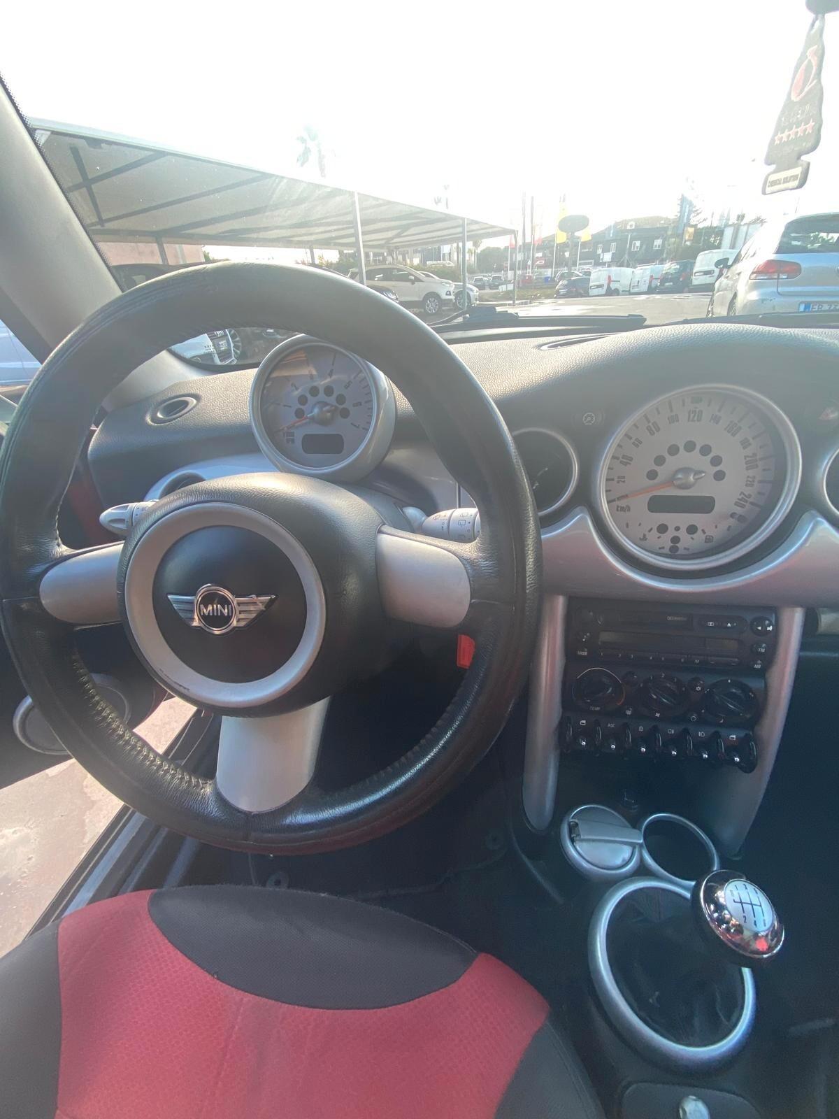 Mini 1.4 tdi One D de luxe