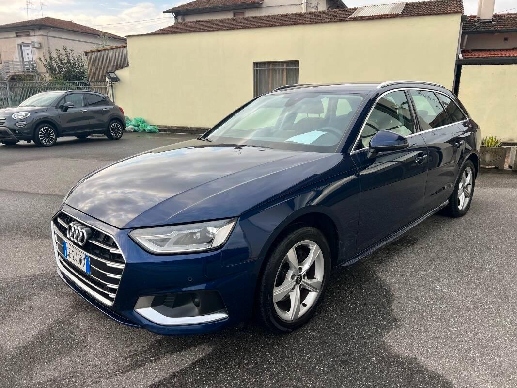 Audi A4 Avant 30 2.0 tdi mhev Business Advanced 136cv s-tronic