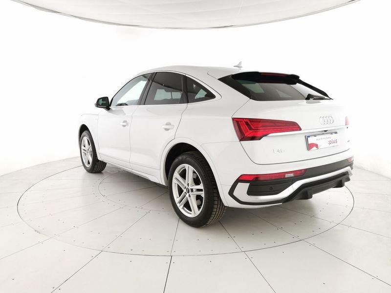 Audi Q5 Sportback 40 2.0 tdi mhev 12V S line quattro s-tronic