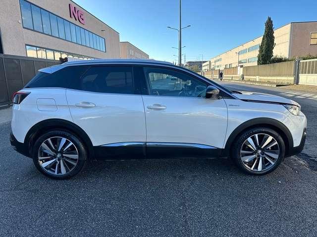 Peugeot 3008 Hybrid4 300 e-EAT8 GT Line