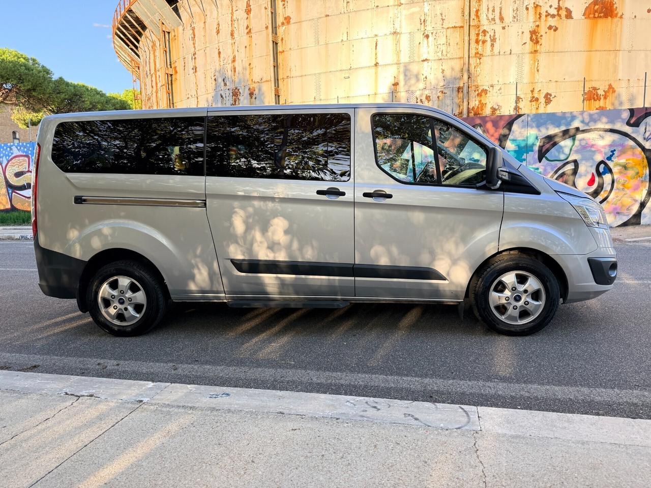Ford Tourneo Custom 2.0 130cv 8 Posti UNIPRO