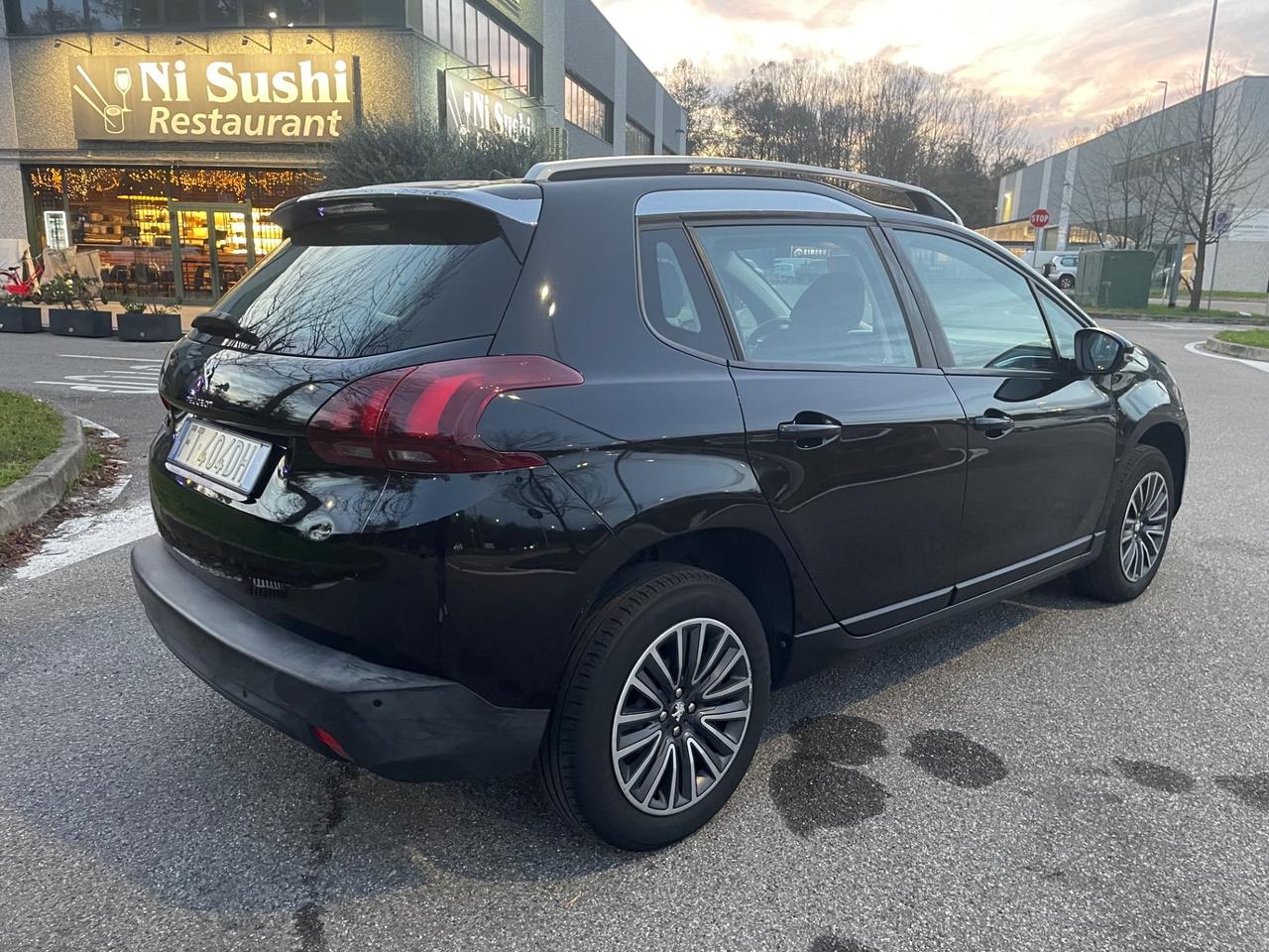 Peugeot 2008 PureTech 82 Allure*Neopatentati*Solo 61000km*