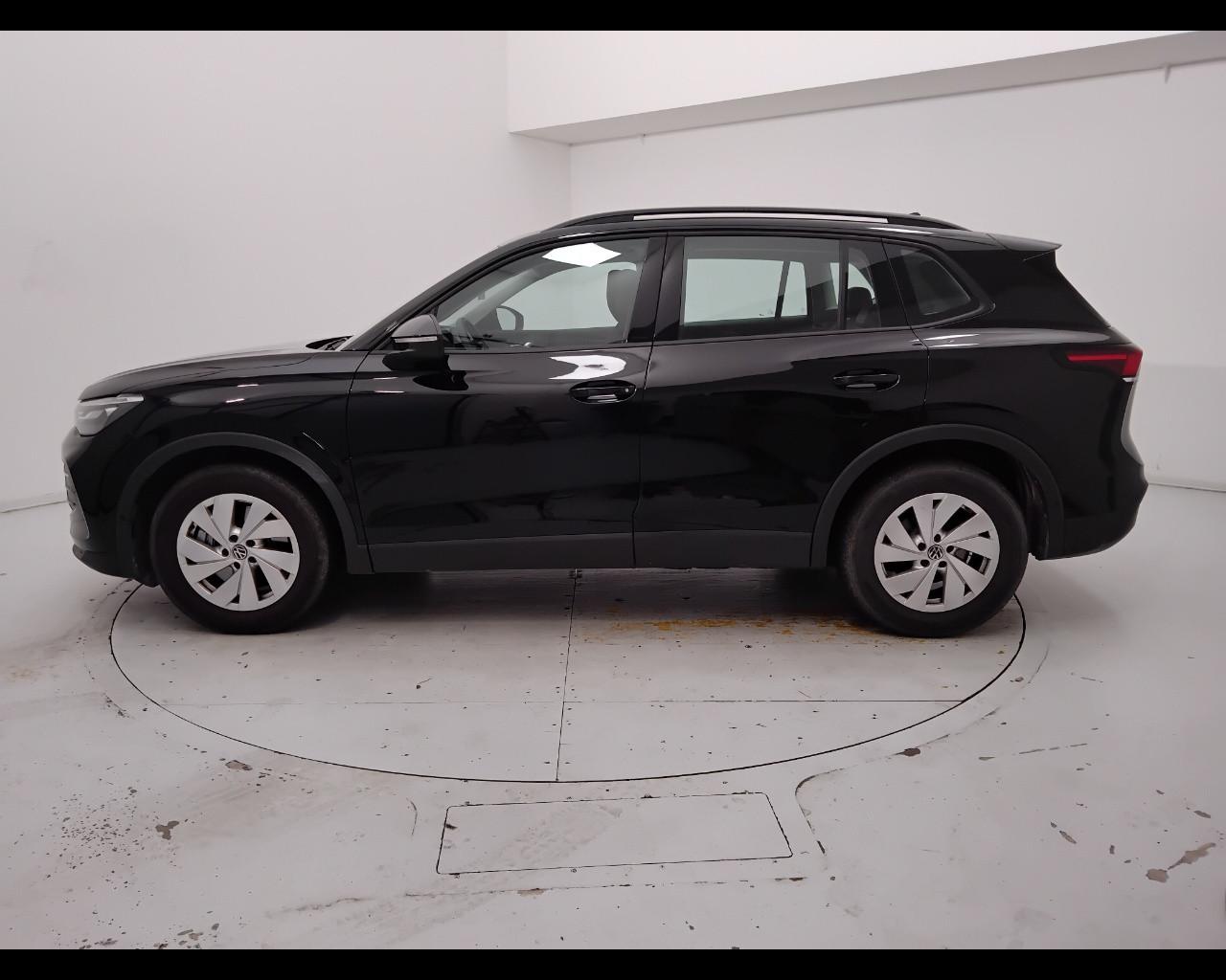 VOLKSWAGEN Tiguan III 2024 - Tiguan 2.0 tdi Life 150cv dsg