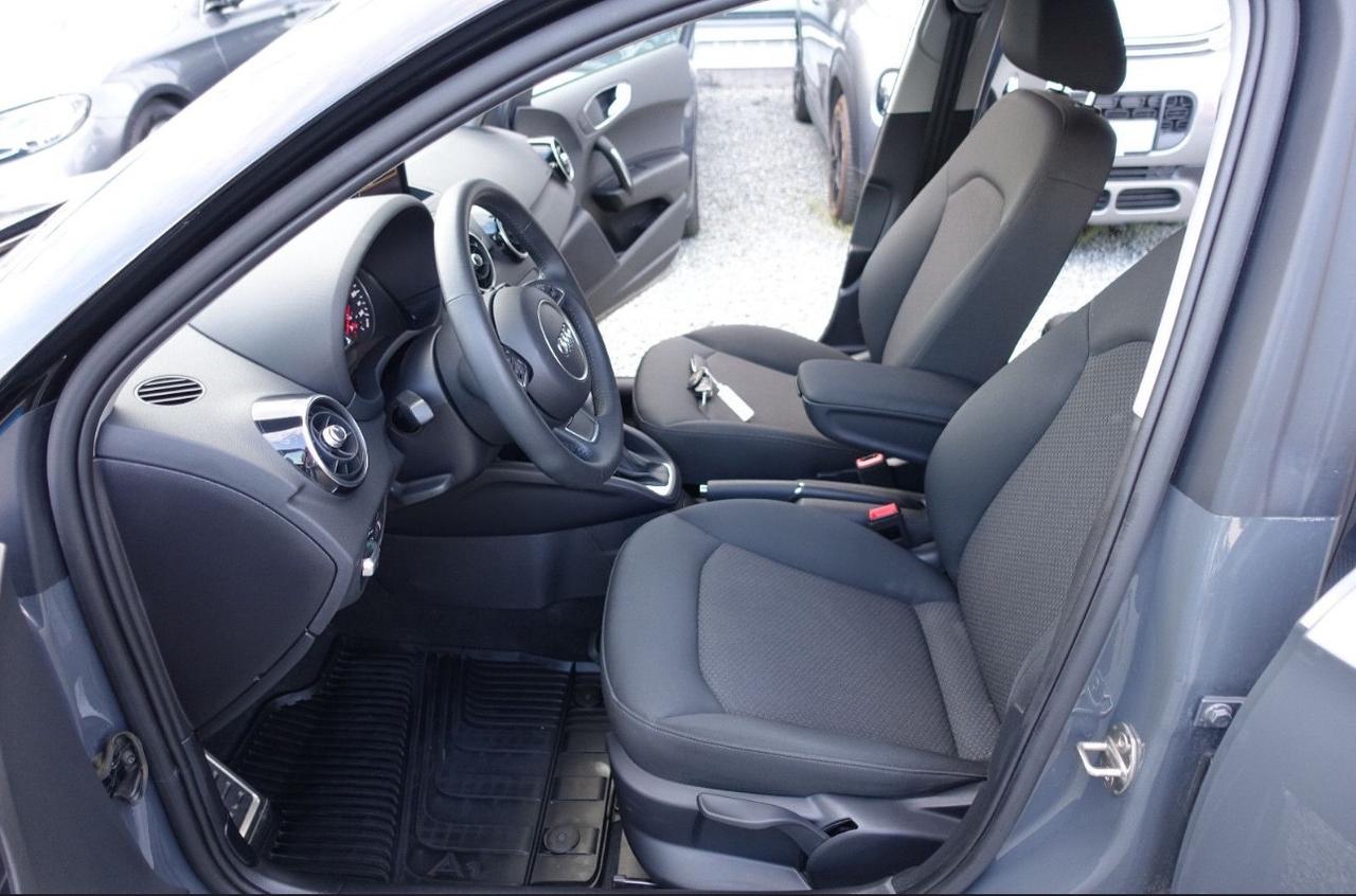 Audi A1 1.0 TFSI ultra S tronic S-Line Sline