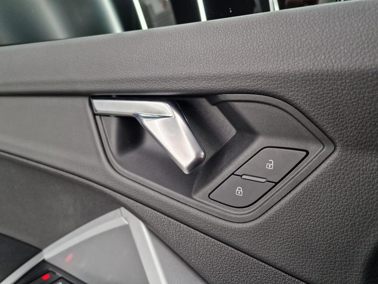 Audi Q3 SPB 35 TDI S tronic Business 2.0 150CV