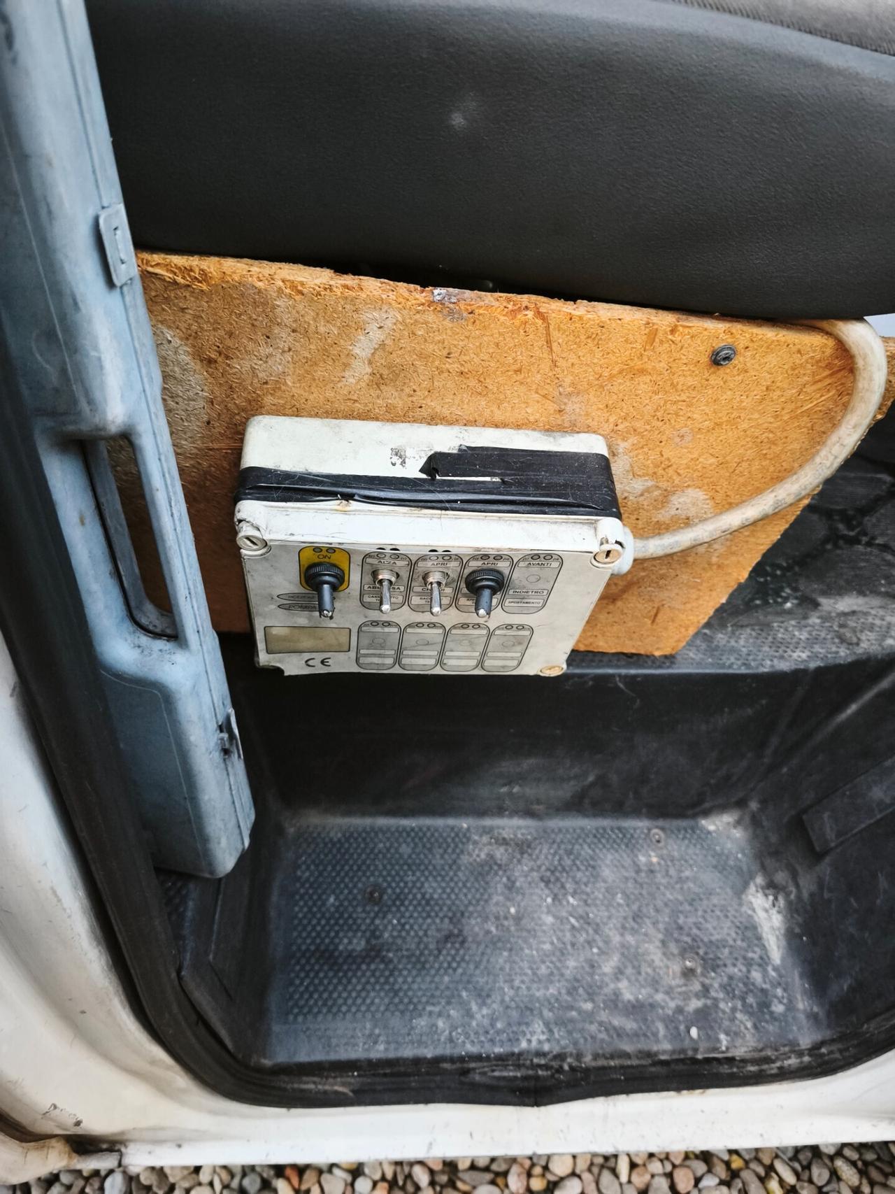 Jumper. con tenda elettrica mercati