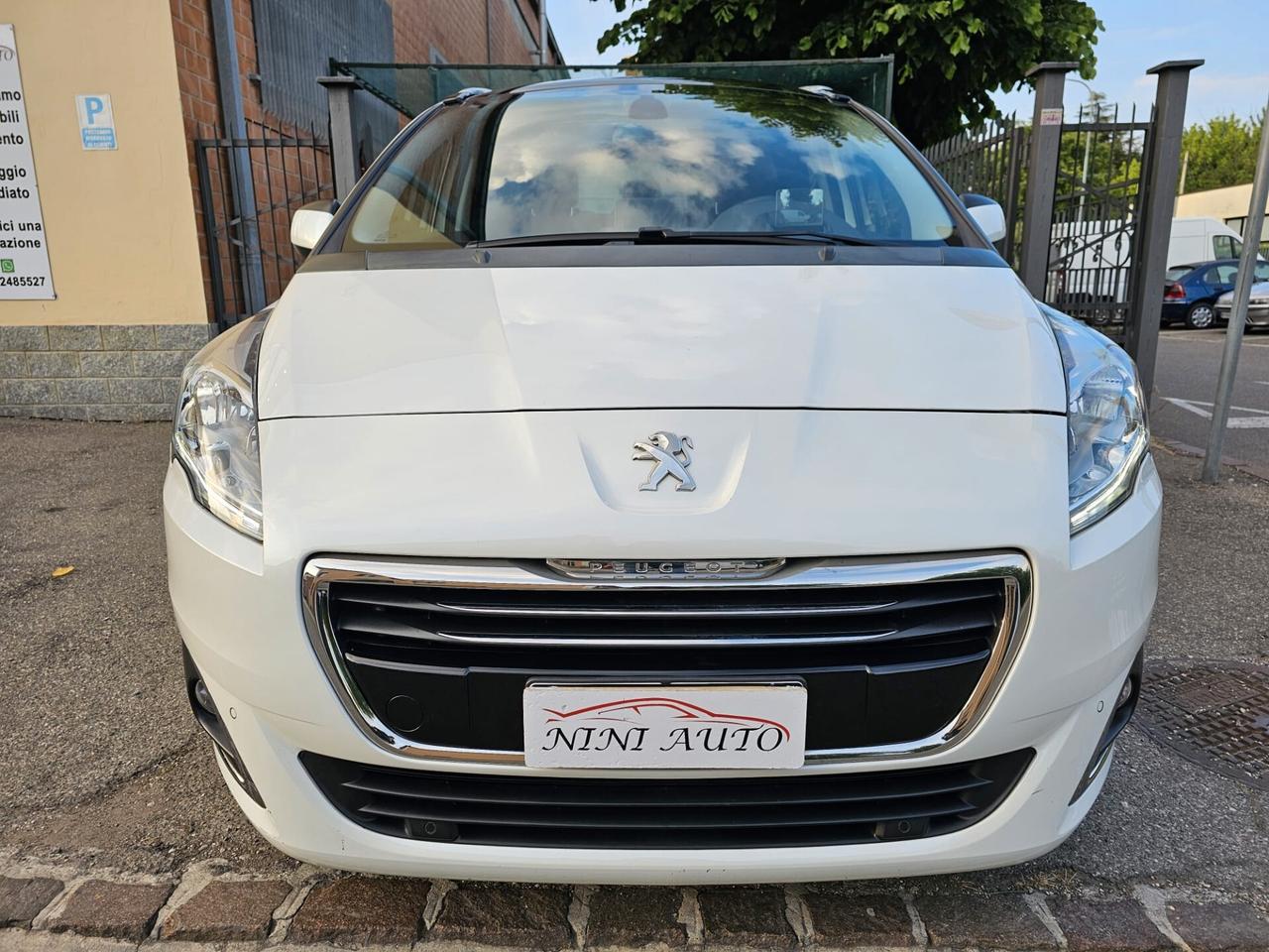 Peugeot 5008 1.6 120cv BlueHdi S&S Allure*Navi*Tetto*Euro6*