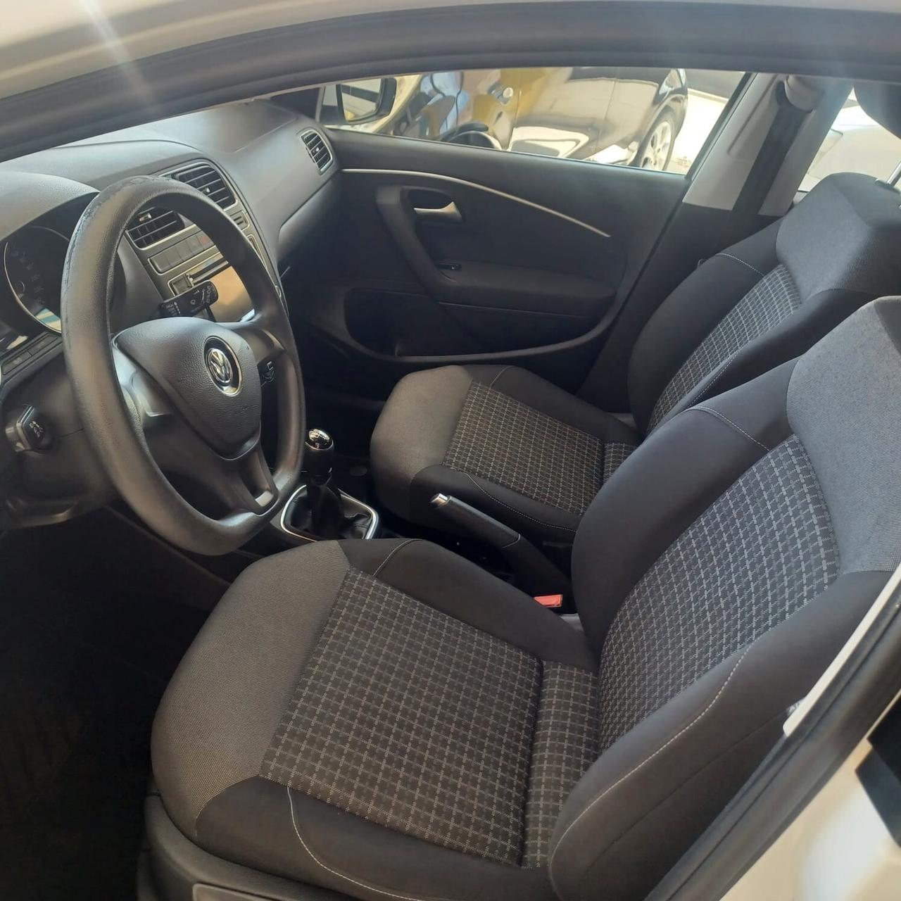 POLO 1.4 TDI EURO 6 NEOPATENTATI OTTIMA