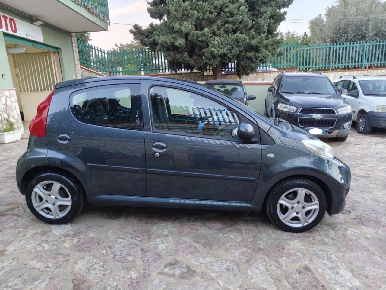 Peugeot 107 1.0 68CV 5p. Urban Move