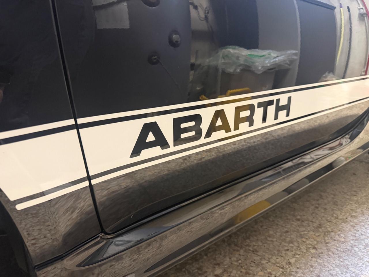 Abarth 695 EsseEsse
