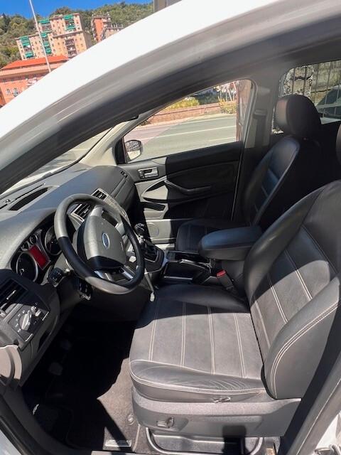 Ford Kuga 2.0 TDCi 136 CV 4WD Titanium DPF