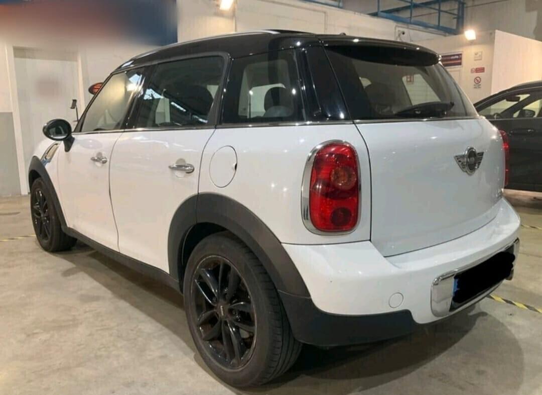 Mini Cooper D Countryman 2.0 Aut. 5p Tetto panoram