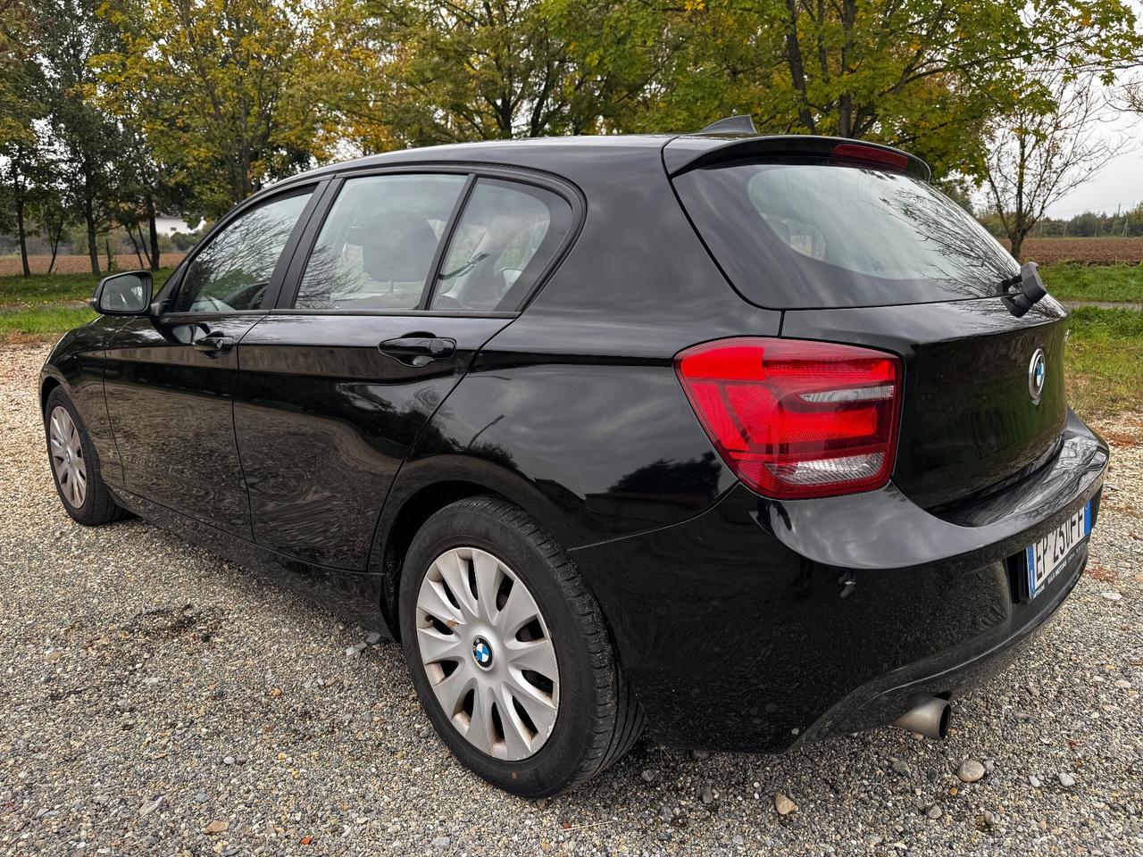Bmw 116 116d 5p. Urban