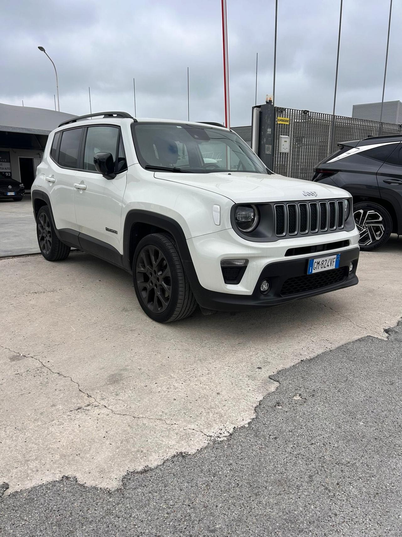 Jeep Renegade 1.5 Turbo T4 MHEV Limited