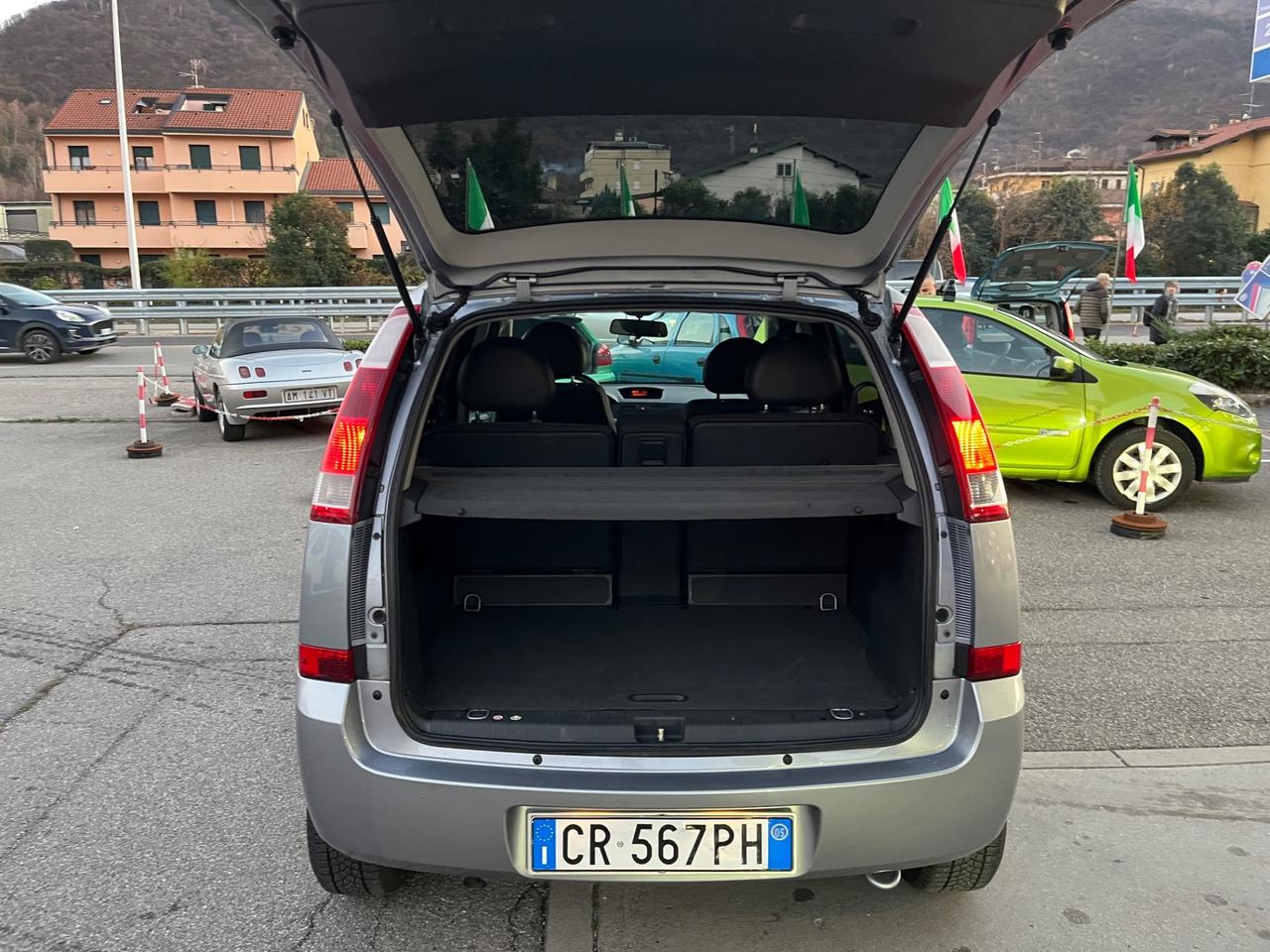 Opel Meriva 1.6 - NEOPATENTATI