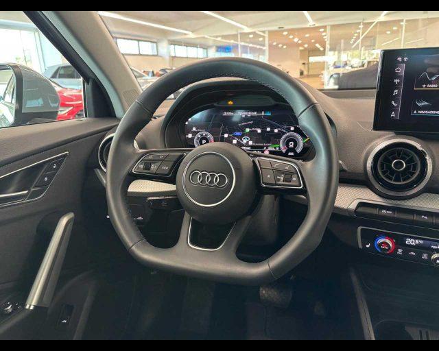 AUDI Q2 35 TDI S tronic Business Advanced