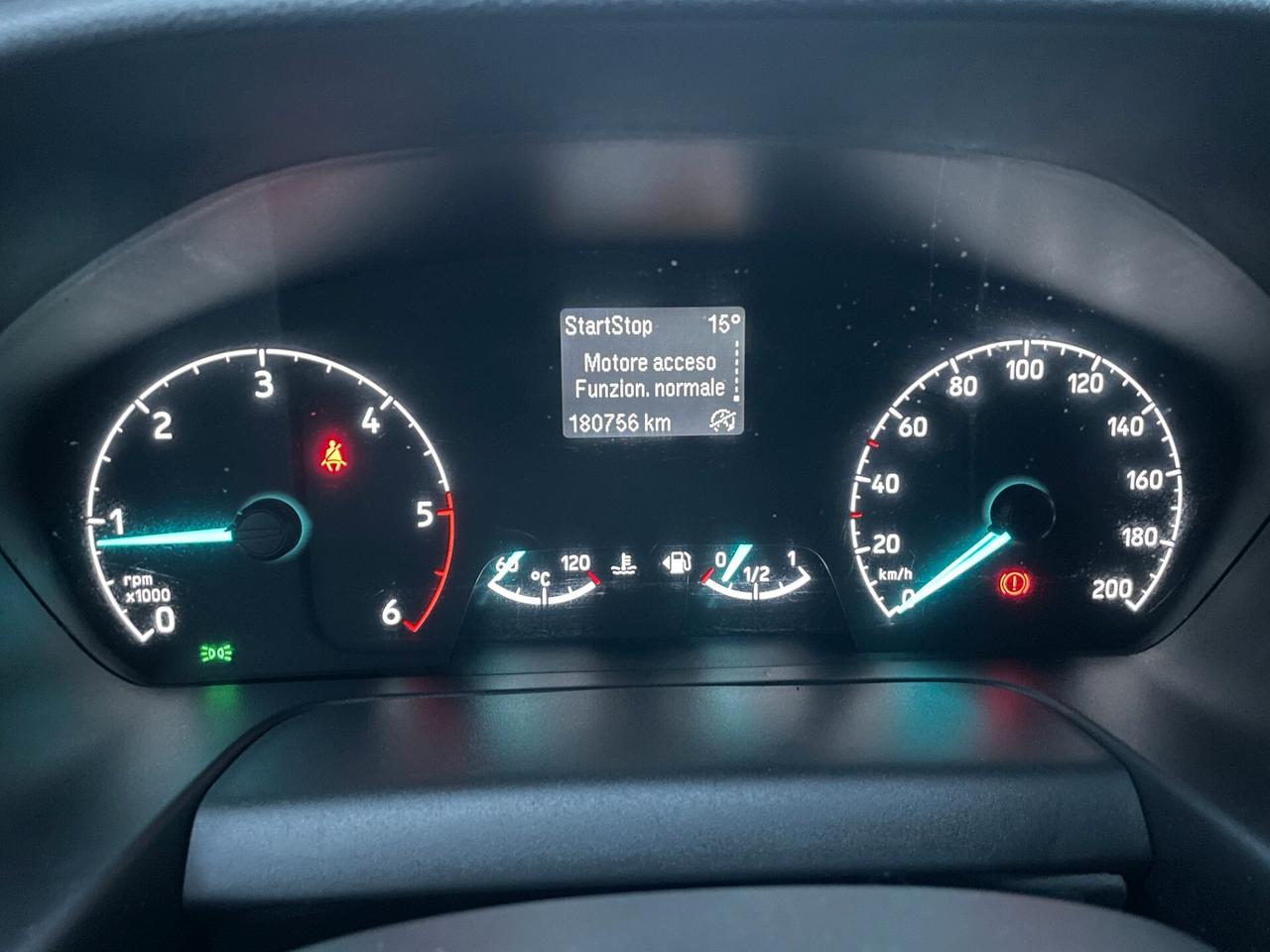 Ford Transit Custom 300 .20 tdci MHEV 170cv Trend L2H1 E6.2